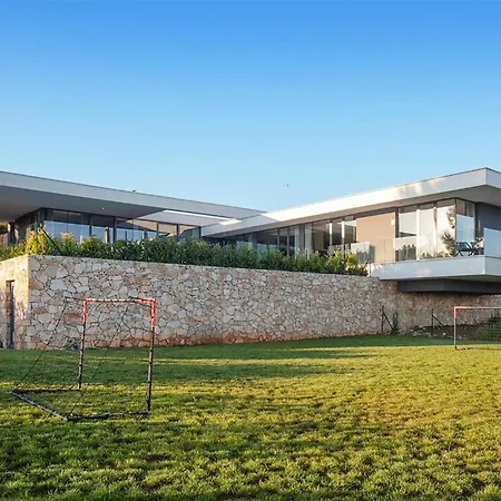 Kalipso Holiday home