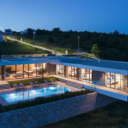 Holiday home Kalipso *